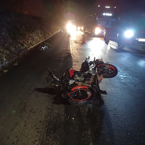 Motociclista e idosa morrem após acidente na BR-343, em Altos