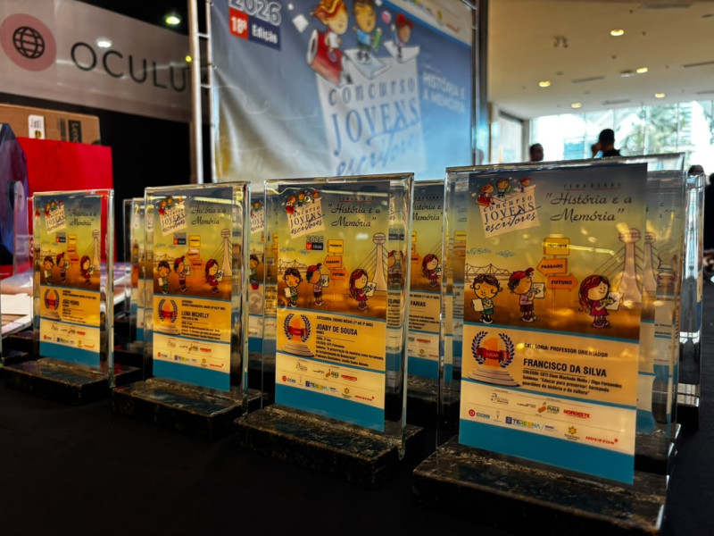 Concurso Jovens Escritores premia vencedores da 18ª edição; veja os ganhadores