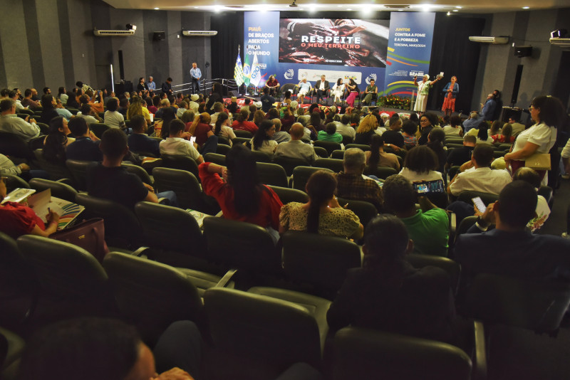 Evento contou com a presença de várias autoridades locais e nacionais - (Jailson Soares / O DIA)