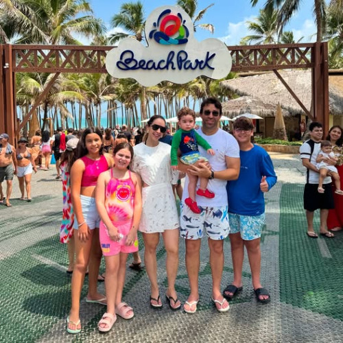  #Family - "Domingão juntos. Quando a turma está completa o coração transborda de alegria" Marden Menezes. Chics!!! - (Arquivo Pessoal)