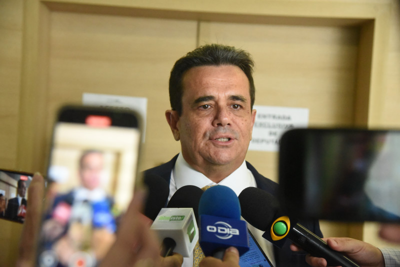 Henrique Pires exige prestação de contas sobre recursos para o Hospital São Marcos