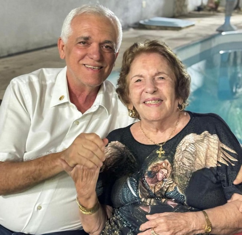 Anatália Sampaio, mãe do vice-governador Themistocles Filho, completa 89 anos