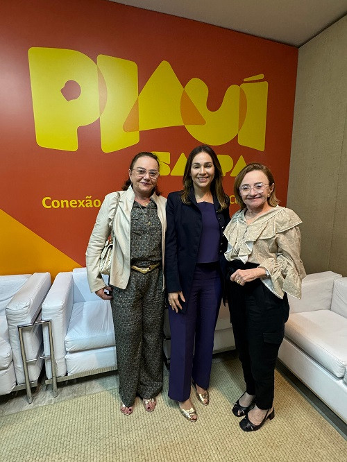 #PiauíSampa2024 - Um click das queridas Karlena Araújo, Isabel Araújo Fonteles e Karenina Eulálio presenças no Piauí Sampa. Chics!!! - (GABRIEL PIAUILINO)