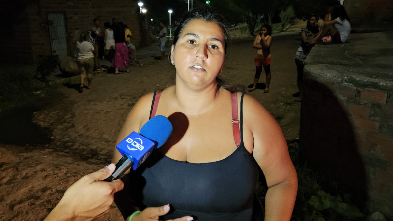 Ediarla Lopes reclama da dificuldade de ir e vir - (Jailson Soares/O Dia)