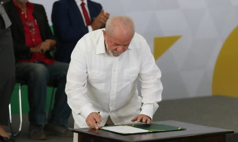 Ministério do presidente Lula negocia com servidores o reajuste - (José Cruz/Agência Brasil)