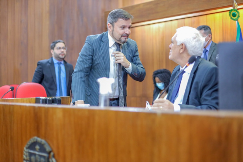 PT e Fábio Novo atualizam discurso para aceitar Paulo Márcio de vice, caso Themístocles decida por aliança