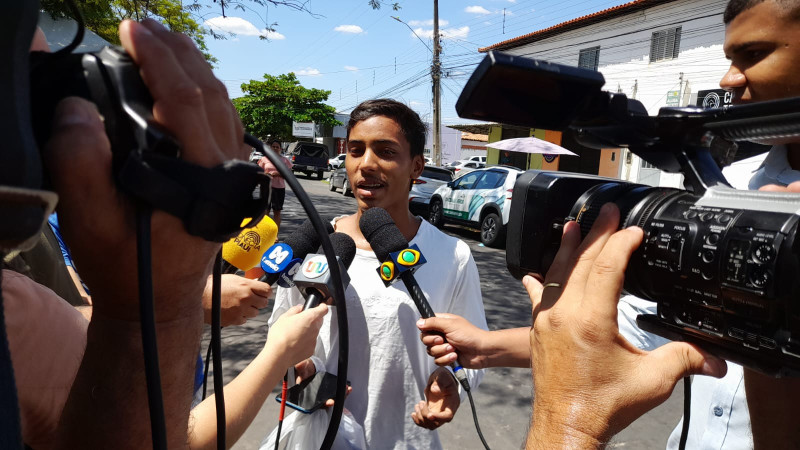 Em Teresina, candidato de Caxias esquece documento e perde prova do Enem - (Assis Fernandes/O Dia)