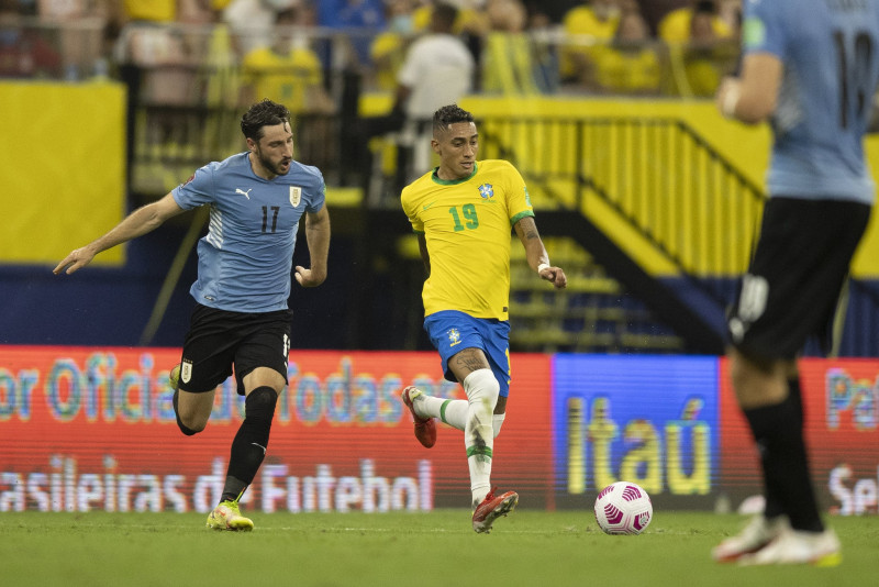 Brasil x Uruguai: Veja onde assistir ao vivo, horário e escalações do jogo das Eliminatórias