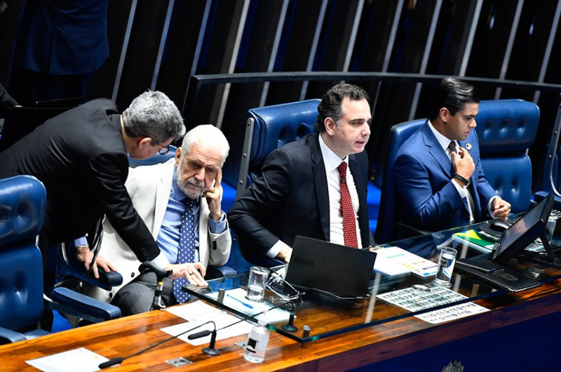 Fundeb terá mudanças após Senado aprovar PEC do corte de gastos