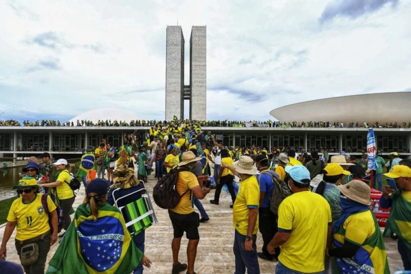 8 de janeiro: um ano após os ataques aos Três Poderes em Brasília