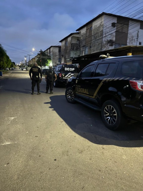 Membros de facção envolvidos no tráfico de drogas são alvos de operação da PF no Piauí