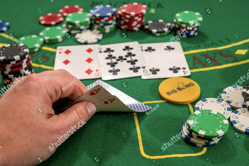 Jogo de poker - (Shutterstock)