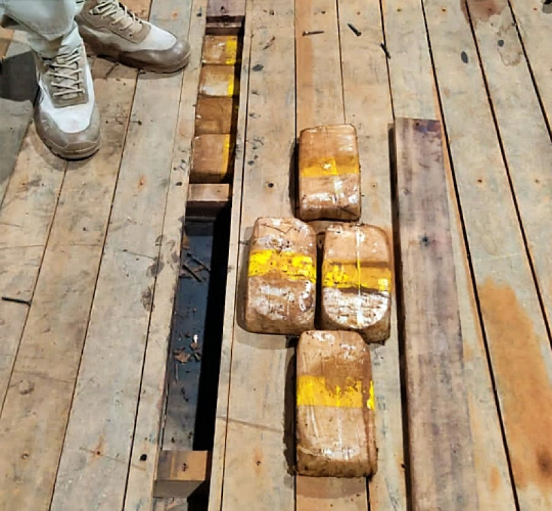 Cocaína apreendida em Campo Maior - (Divulgação/PRF)