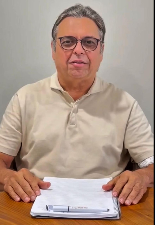 Vídeo: Após acidente doméstico, Júlio Arcoverde deixa a UTI e anuncia segue em recuperação
