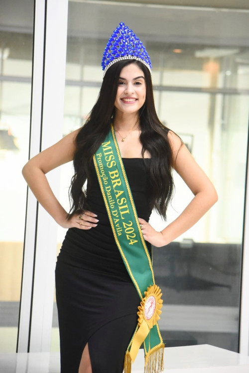 Miss Brasil Isadora Ramos inicia preparação para representar o país no Miss Globo Internacional - (Assis Fernandes / O Dia)