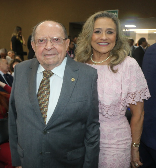 #OAB/PI - Um click dos queridos e Luiz Gonzaga Viana & Gilka Viana, em evento em homenagem aos 92 Anos da Ordem dos Advogados do Brasil seccional Piauí. Chics!!! - (Divulgação)