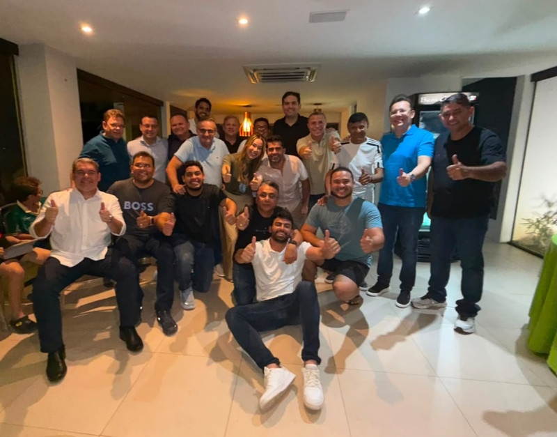 Grupo de vereadores lança Bruno Vilarinho à presidência da Câmara de Teresina; Enzo perde apoio da base