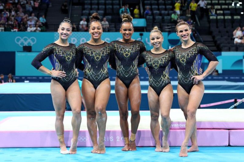 Paris 2024: Brasil disputa final da ginástica artística feminina por equipes hoje (30)