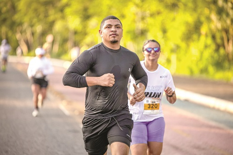 Qual a melhor roupa para corrida? Veja dicas de tecidos e modelos