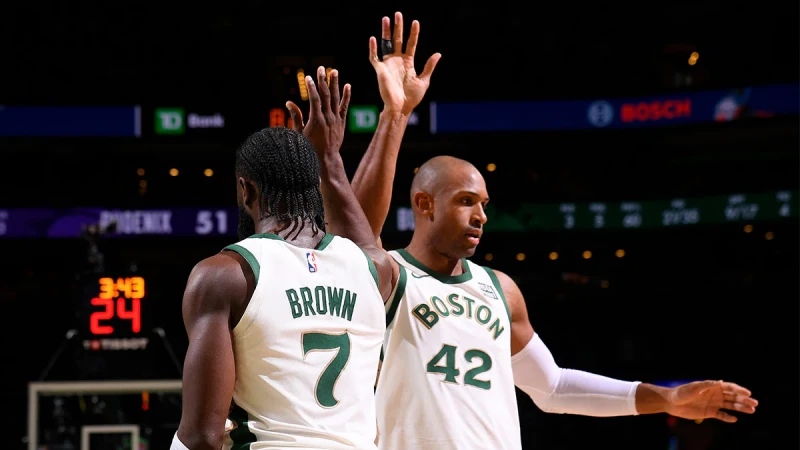 Celtics garantem vaga nos playoffs ao vencer o Phoenix Suns - (Reprodução/NBA.com)