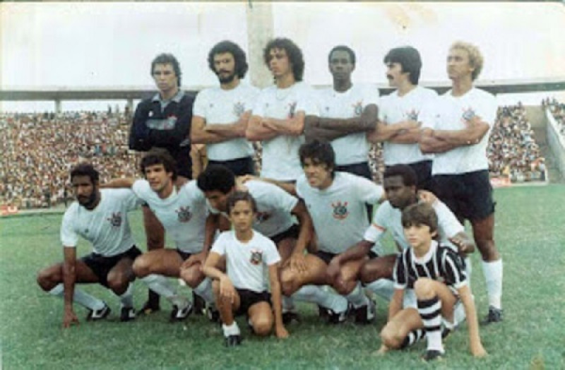 Albertão 50 anos: Estádio recebeu vários ídolos do futebol brasileiro, mas faltou Pelé!