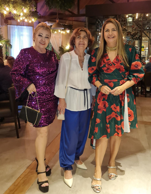 #Confirmados - Um click com as queridas Marinalda Oliveira - by Lojão do Peixe Premium e Amélia Tereza Fonseca, presenças confirmadas no nosso Café Chics!!! - (Luciêne Sampaio)