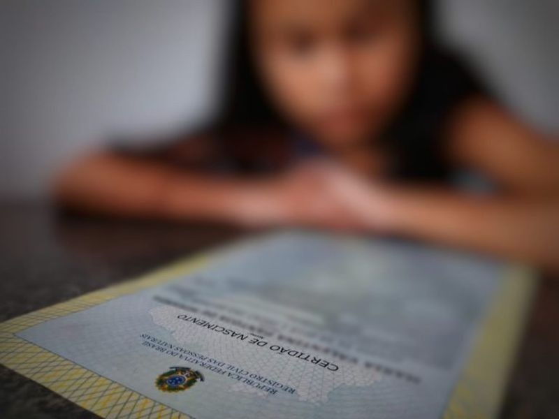 No Piauí, cresce o número de crianças registradas sem o nome do pai