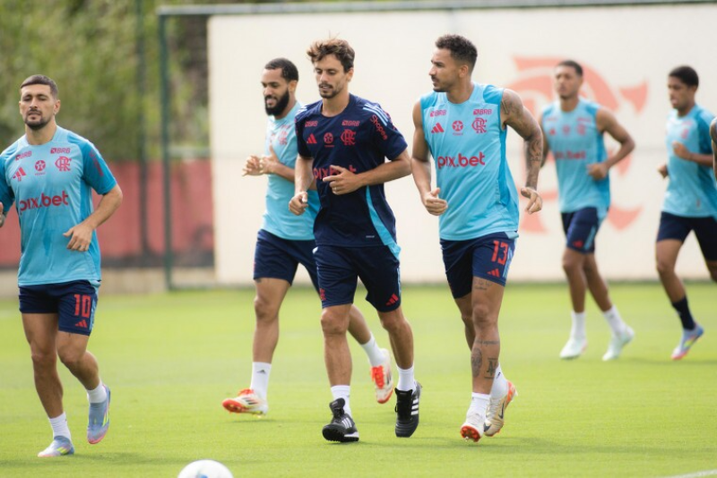 Rodrigo Caio retorna ao Flamengo como auxiliar técnico