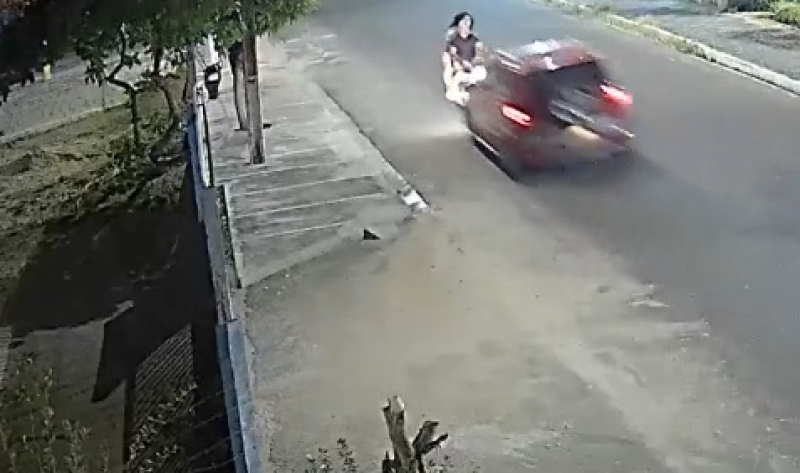 Acidente ocorreu no bairro Bela Vista - (Reprodução / Redes Sociais)