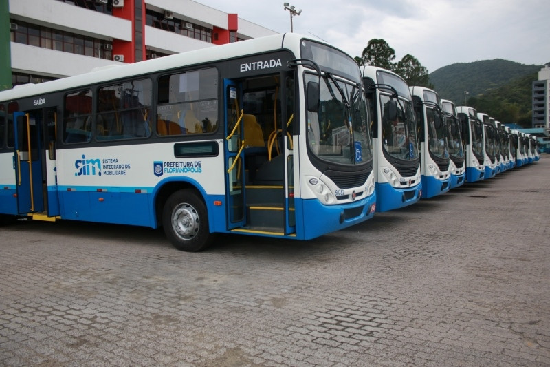 Ônibus de Florianópolis paralisam suas atividades nessa terça (22) - (Divulgação/ Prefeitura de Florianópolis )
