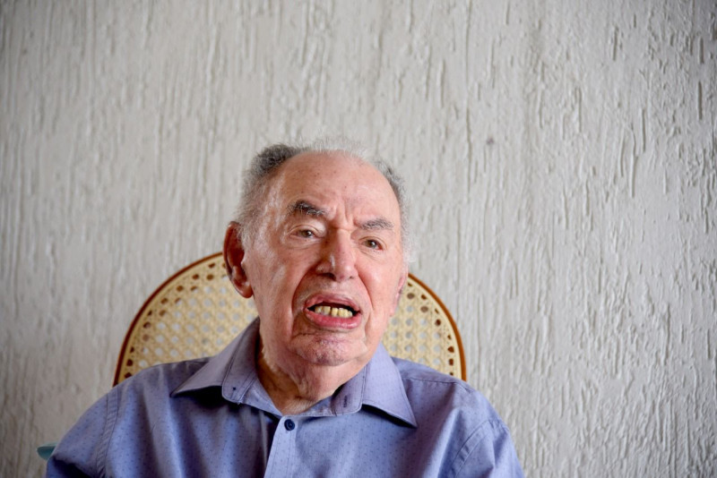 Morre o jurista Celso Barros Coelho aos 101 anos