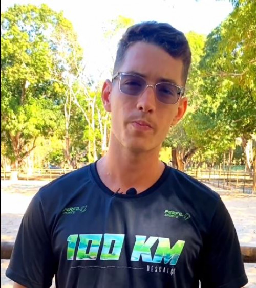 João Vitor Noleto vai correr 100 Km descalço para arrecadar doações para instituição de combate ao câncer de Timon - (Reprodução/Instagram)