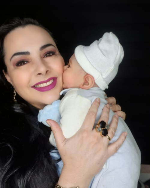 Bebês reborn: conheça o trabalho de artista teresinense que cria bonecas hiper-realistas
