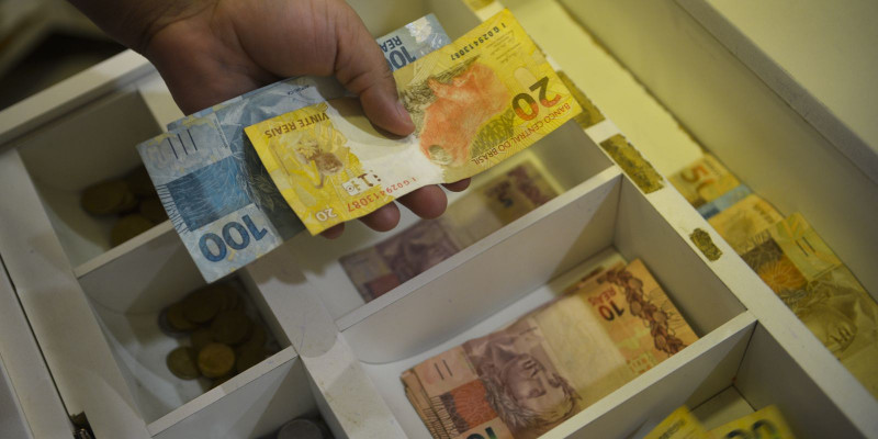 Desenrola Brasil passa a renegociar dívidas de até R$ 20 mil. - (Arquivo / Agência Brasil)