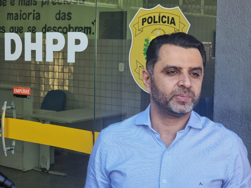 Delegado Danúbio Dias explica dinâmica do crime - (Jailson Soares/O Dia)