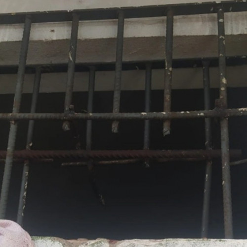 Detentos fogem da Penitenciária de Altos após serrarem grades