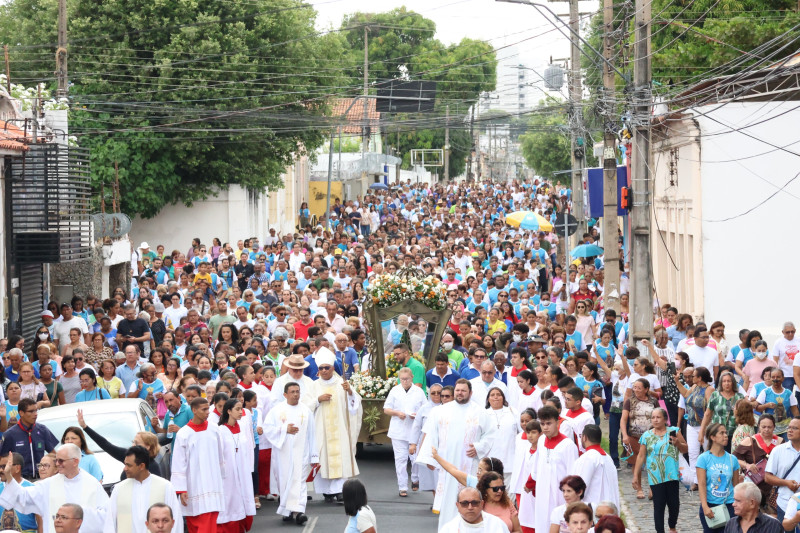 "Festa da Mãe de Deus" e missas: veja as celebrações de Nossa Senhora Aparecida