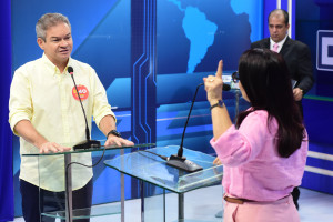 Debate com os candidatos à prefeitura de Timon