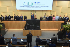 Proposição de Henrique Pires homenageia desembargadores federais com cidadania piauiense