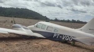 Avião com deputado faz pouso de emergência em zona rural de Timon