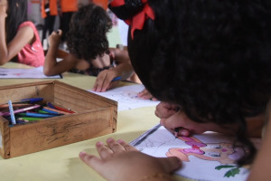 Crianças da zona Norte de Teresina participam de ação social da Fundação Octávio Miranda