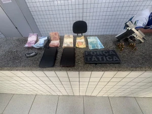 Homem apontado como líder de facção é preso com arma e munições em Parnaíba