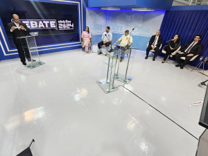 Debate com os candidatos à prefeitura de Timon