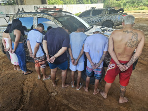 Quadrilha suspeita de integrar facção criminosa é presa na zona Norte de Teresina