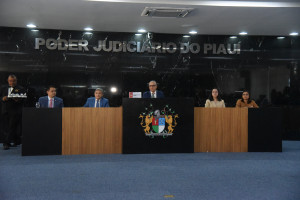 Maria Célia e Maria Luíza tomam posse no TJPI e defendem Justiça mais próxima da população