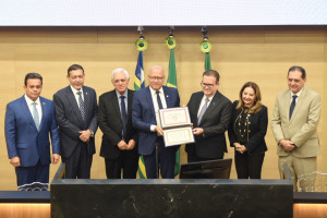 Proposição de Henrique Pires homenageia desembargadores federais com cidadania piauiense