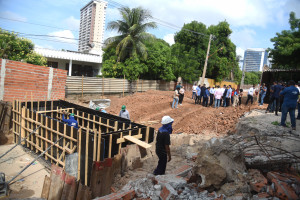 Galeria da zona Leste: Prefeitura quer conclusão até o Carnaval