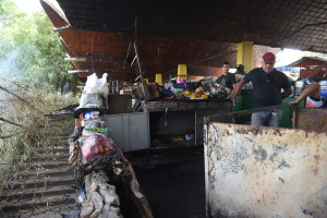 Incêndio no Troca-troca em Teresina